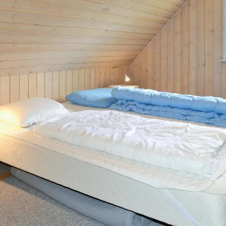 Amazing Home In Give With Sauna 別荘 ギブ