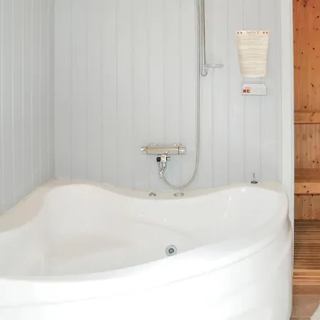 別荘 Amazing Home In Give With Sauna *