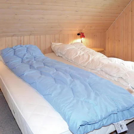 別荘 Amazing Home In Give With Sauna ギブ